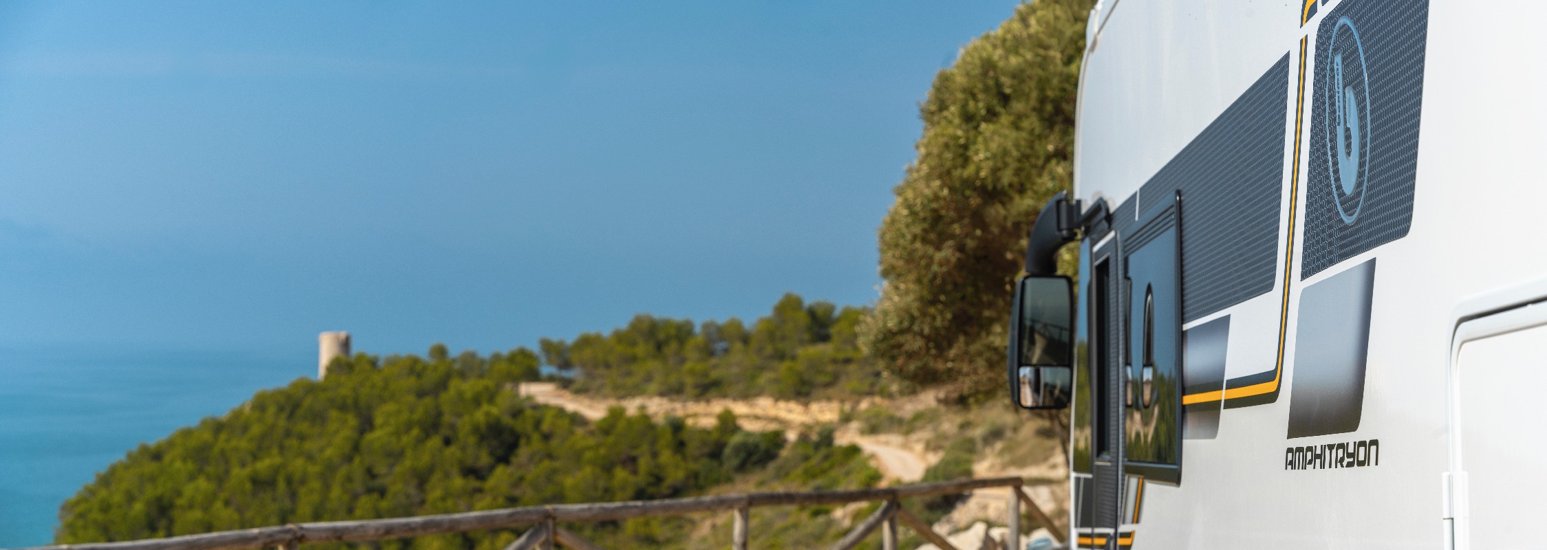 Amphitryon 2026 A7400978 Pano Editar A940 T26 - Autocaravanas integrales