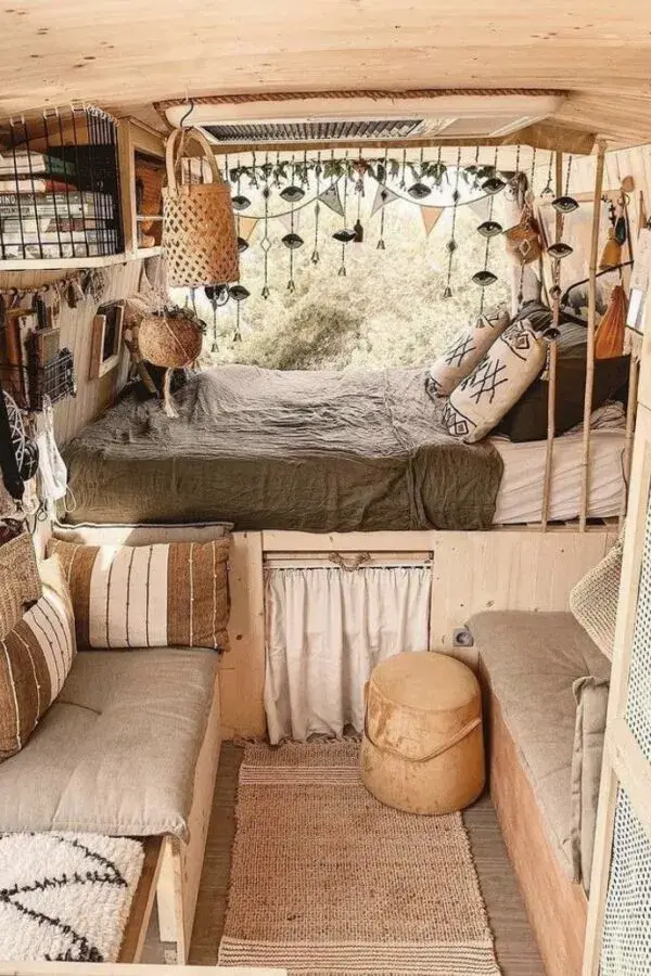 Autocaravana estilo hippie