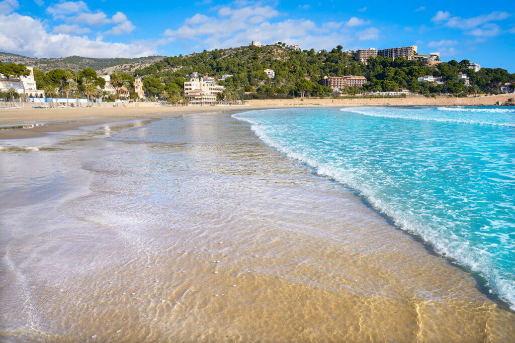 Benicasim pueblos bonitos de castellon con playa 1024x683 1 - Pueblos bonitos de Castellón Provincia