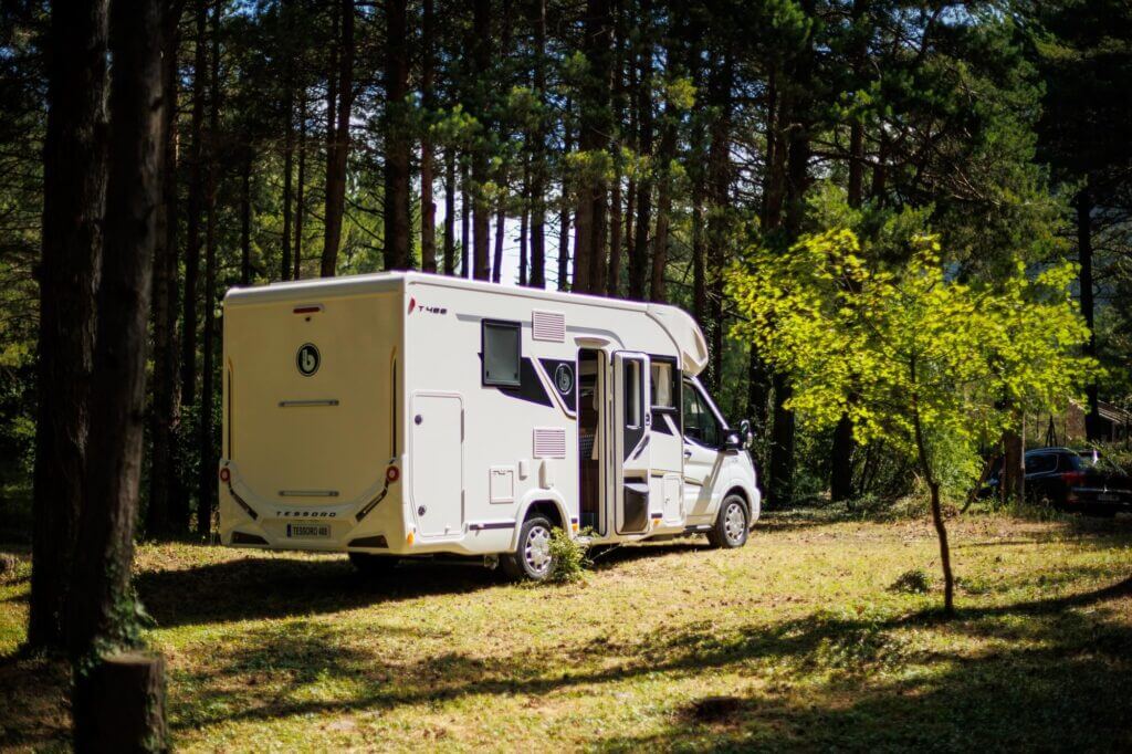 Mantenimiento autocaravana en verano - 10 Consejos para preparar tu autocaravana en verano Mantenimiento autocaravana en verano