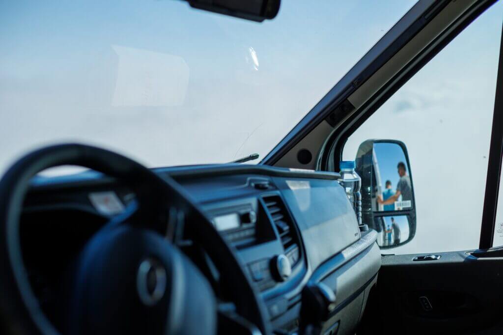 Revision autocaravana antes de salir - 10 Consejos para preparar tu autocaravana en verano Revisión autocaravana antes de salir
