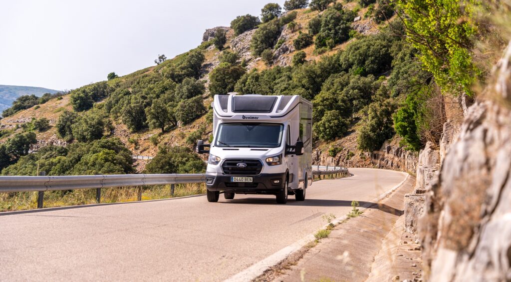 Tessoro 2026 A7404549 Editar T440UP T26 - Autocaravanas pequeñas