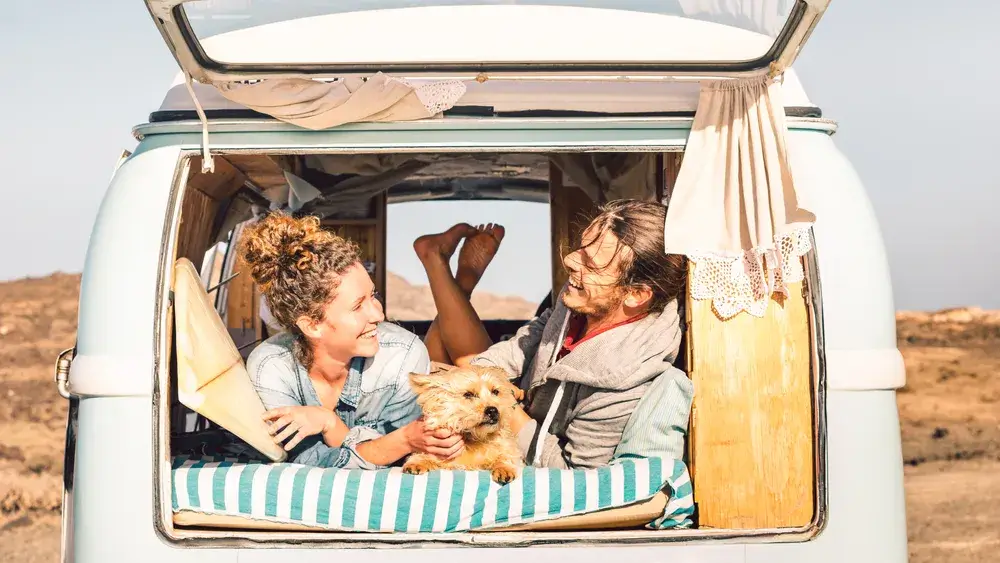 Ventajas de vivir en una Camper - Movimiento Van Life: Vivir Viajando en una Camper