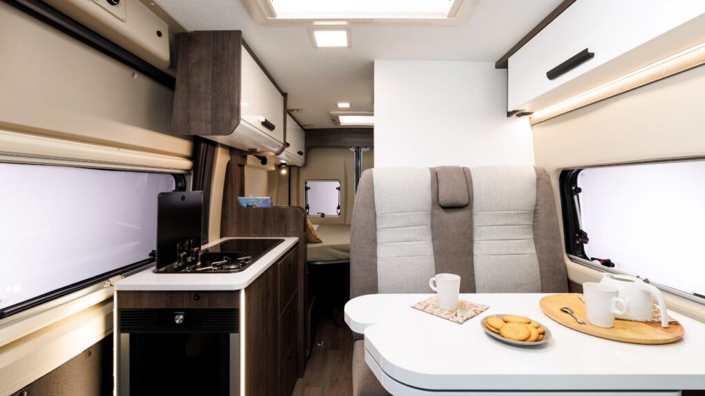 consejos para viajar en camper por la costa brava en temporada alta - Ruta camper en Costa Brava consejos para viajar en camper por la costa brava en temporada alta