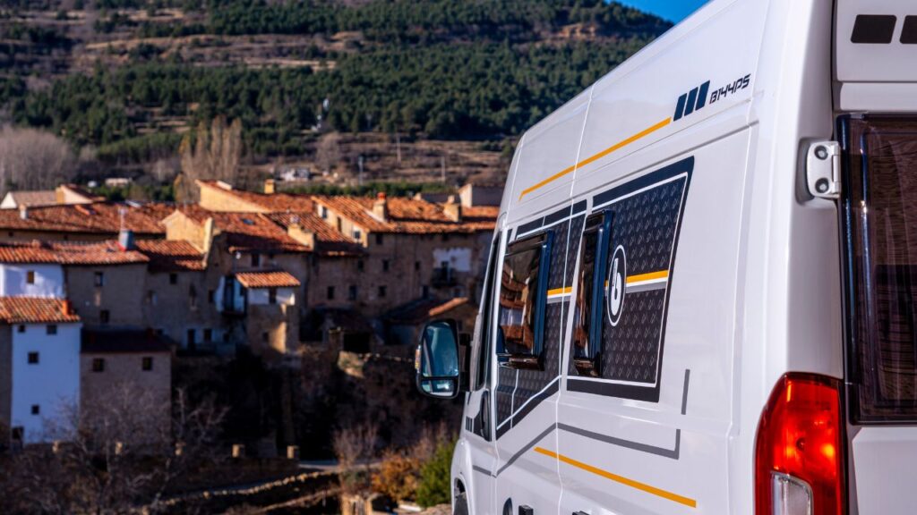 es obligatorio instalar un cierre de seguridad en la autocaravana - Cierre de seguridad autocaravana: viaja con tranquilidad es obligatorio instalar un cierre de seguridad en la autocaravana
