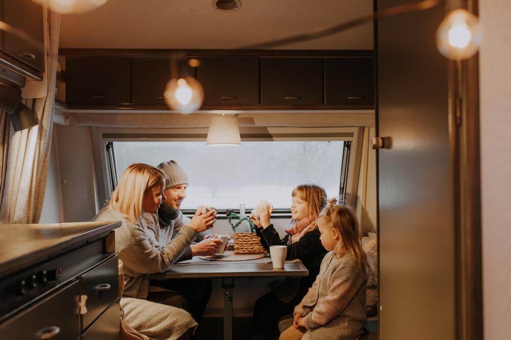 escapada fin de semana en autocaravana con ninos - Viajar en autocaravana con niños