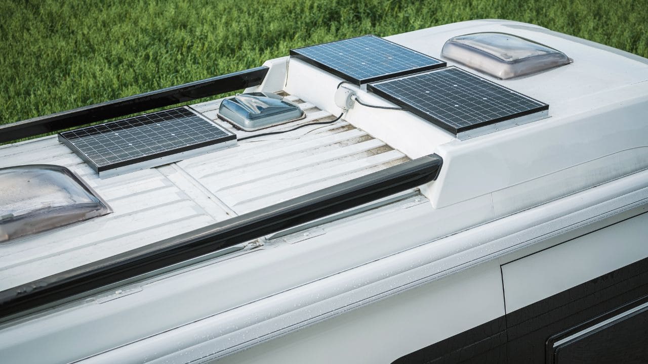 paneles solares para autocaravanas como elegir el adecuado